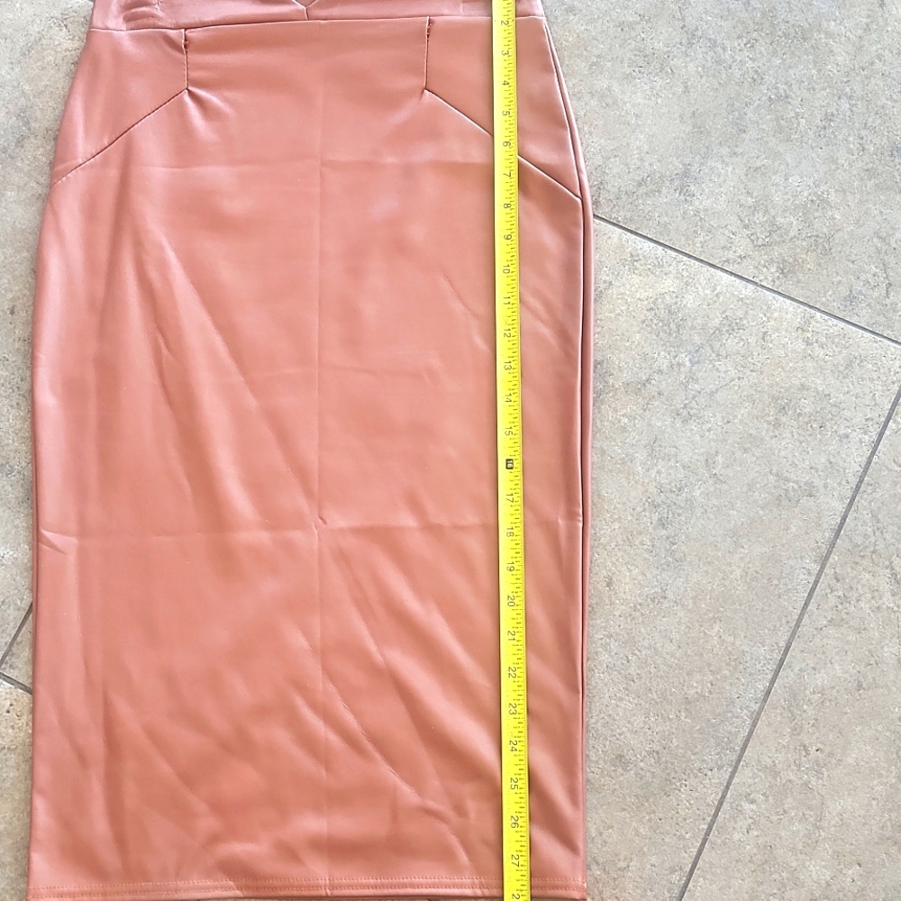 Vegan Leather Pencil Skirt - Picture 5 of 6